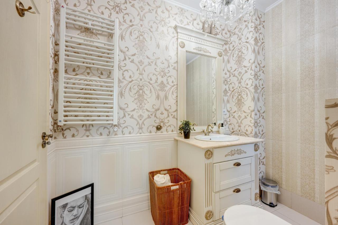 Appartamento Beautiful 2Bedflatcismigiu Bucarest Esterno foto
